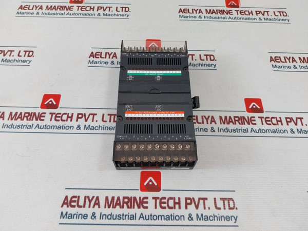 Idec Izumi Pfj-t162Cu Dc Transistor Input/Output Unit Pfj-n162U