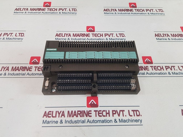 Siemens Et 200B-24Di/8D0 / 133-0Bn01-0Xb0 / 193-0Cb10-0Xa0 Module Dc24V .5A