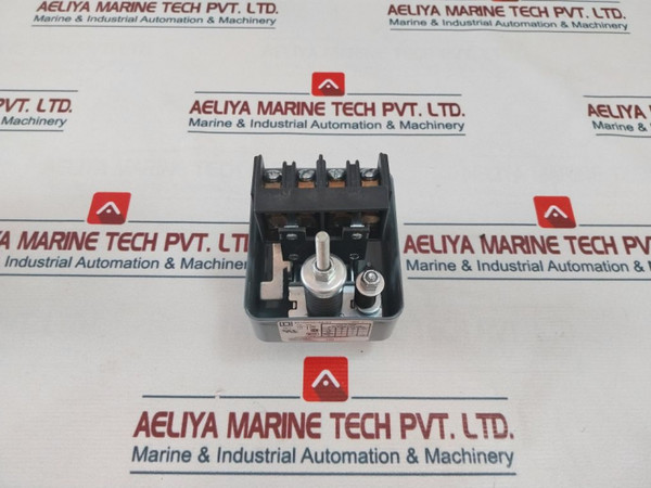 Pressure Switch Square D 9013Ghg1S8J54 Ser C New