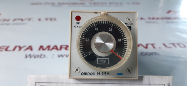 Omron H3Ba-305 Timer Relay Module 100/110/120Vac 50/60Hz ,5A 250Vac