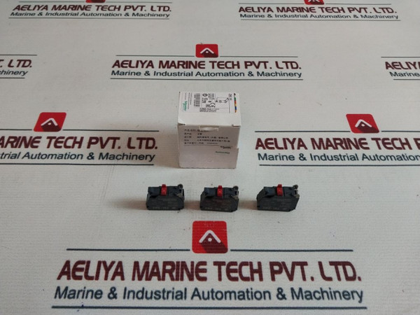 Lot Of 10X Schneider Electric Zbe-102 Contact Block Gb14048.5 New