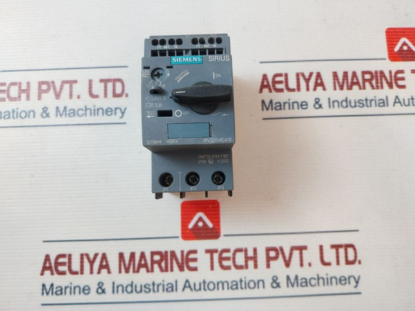 Siemens 3Rv2011-0Ca10 Motor Protection Circuit Breaker 3Zx1012-0Rv21-1Aa1
