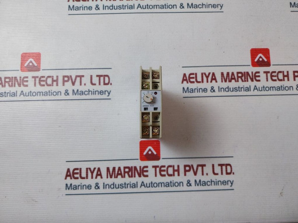 Omron H3D Timer 5A 250V~