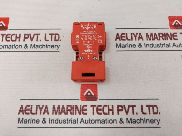 Safety Switch Guardmaster Trojan 5 Used