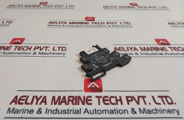 Schneider Electric Rsl1Ab4Bd Relay With Socket 6A/250V