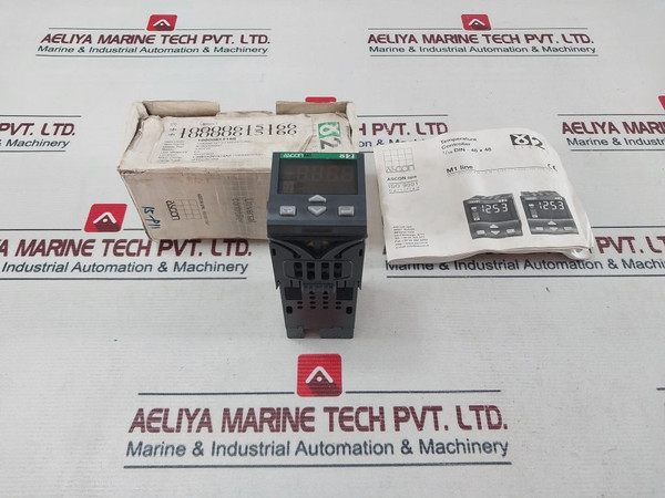 Ascon M1-5000-0300 γ2 Series Temperature Controller