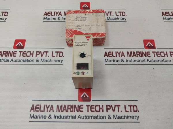 Carlo Gavazzi S 111 166 024 Plug-in Timer
