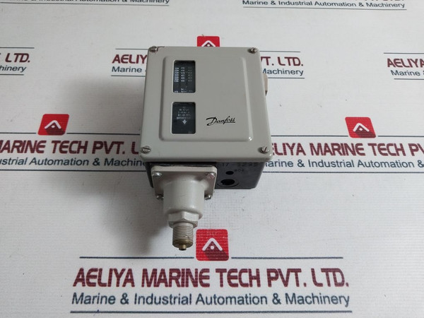 Danfoss Rt 117 Pressure Control Switch 150-430 Psig 10-30 Bar~ Kp/Cm2 Pe