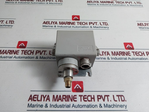 Danfoss Kps 43 Pressure Control Switch Pb 120 Bar/Mwp 1750 Psig 480 Vac