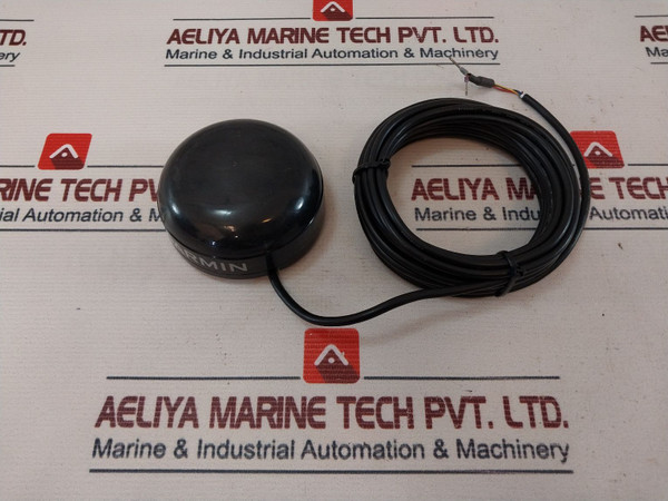 Garmin Gps16X-hvs Receiver With Integrated Antenna