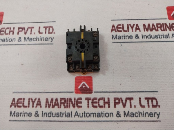 Lot Of 2X Omron P2Cf-11 Relay Socket 10A