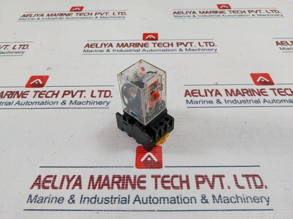 Omron Mk3Pn-5-i-s Relay With Base
