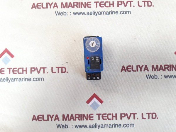 Bhatia cutler-hammer timer bar 240/220/24v sbt 01100 vde 0435