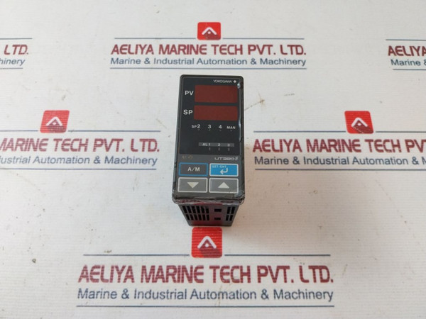 Temperature Controller Yokogawa Ut320E - Brady