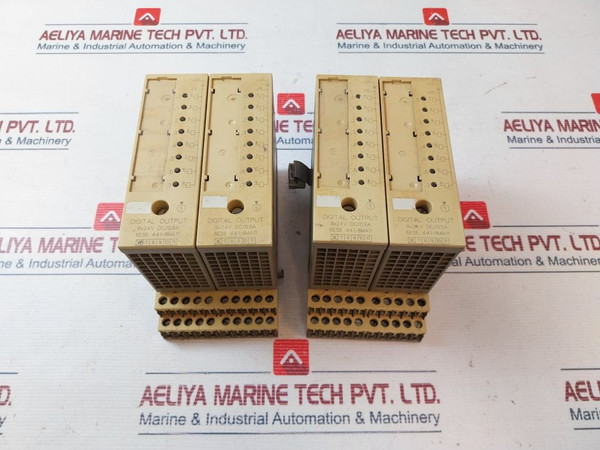 Siemens 6Es5 441-8Ma11 Digital Output Module 8X24V Dc/0,5A
