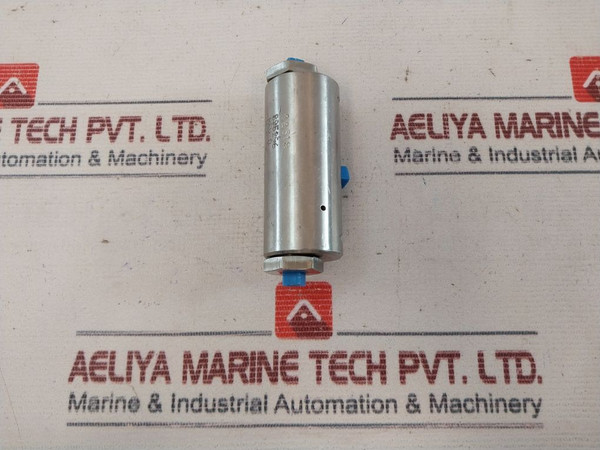 Gilmore 22519 Shuttle Valve Pat. 4253481