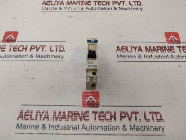Circuit Breaker Telemecanique Gb2-cb09 - 4A 250V