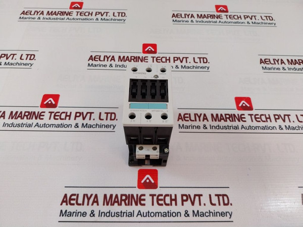 Siemens 3Rt1034-1Ag20 Contactor 110V 50/60Hz G/130304