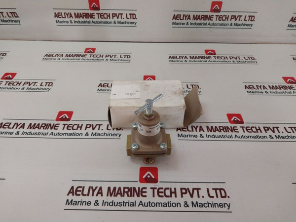 Watts 0335010 1/2" Compact Water Pressure Regulator 3-50Psi