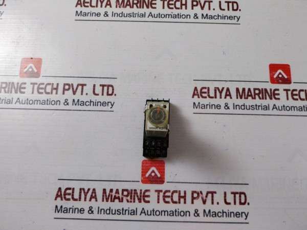 Timer Omron H3Y-4 - 110 Vac - Japan