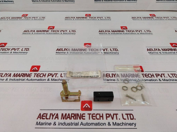 Unimac Bz-2R-a2 Micro Switch Door Hinge 480V Ac 15A Set