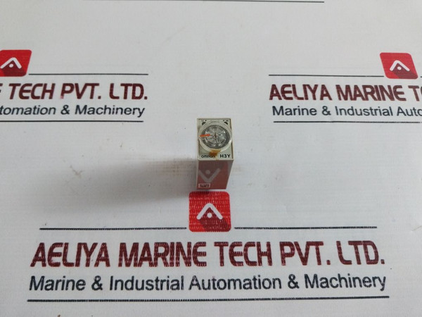 Omron H3Y-4 Timer Dc24V