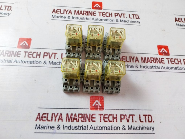 Lot Of 6X Idec Rh3B-ul Relay Socket With Base 10A 120Vac