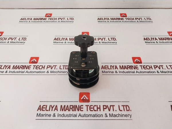Electroswitch 2406C Rotary Switch Voltmeter 20A-600Vac