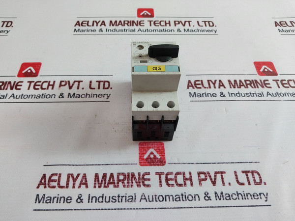 Siemens 3Rv1021-1Da10 Motor Starter Circuit Breaker 42A 50/60Hz