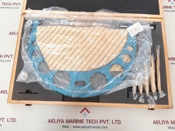 0.01 mm 150-300 mm micrometer with interchangeable anvils