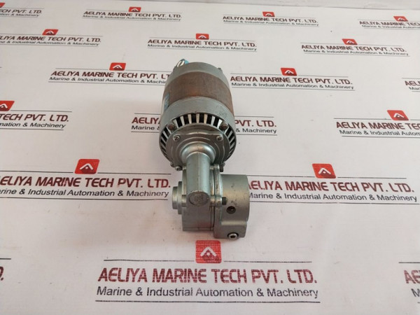 Wiper Motor Parvalux Sd 29 M/W03678/07J - 220/240V Ac