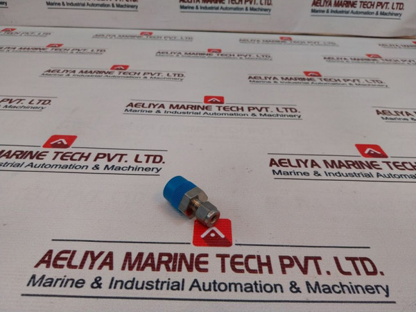 Swagelok Ss-400-1-8 Valve Connector 3.4-24.1 Bar