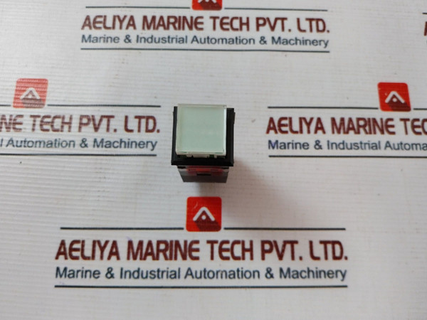 Idec Mc2D-m Self-reset Button