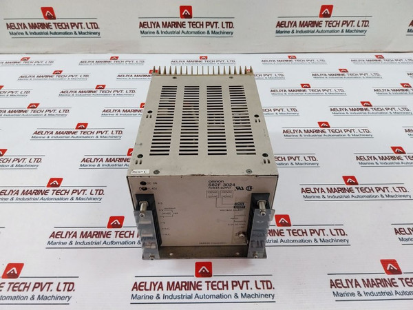Omron S82F-3024 Power Supply Module 24V Dc 14A