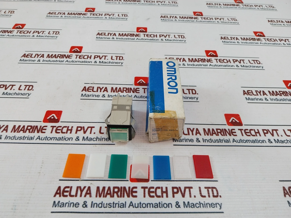 Omron M2Pa-701 Lighted Pushbutton Switch 28V/1.2W