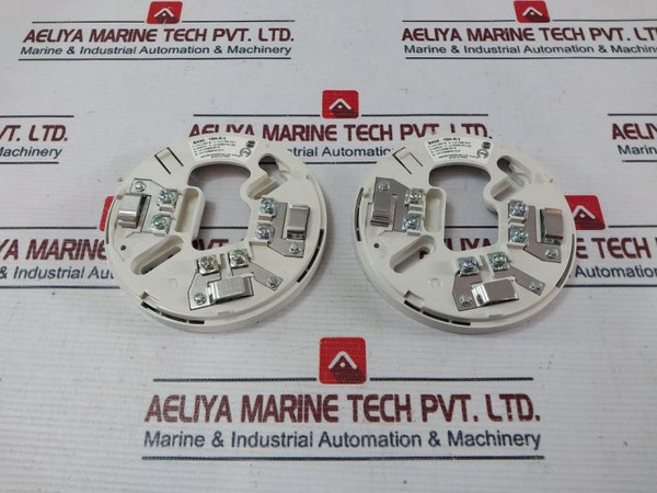 Lot Of 2X Hochiki Ybn-r/3 Mounting Detector / Sensor Base