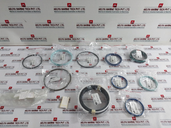 Hydratech 01045 Piston Packing Seal Set