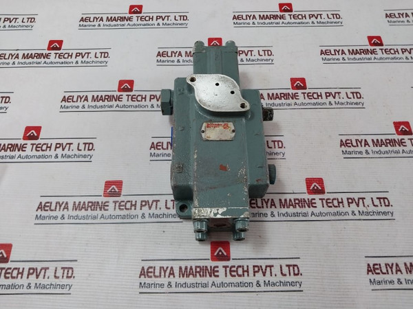 Schrader Bellows K058-055 Niagara Pilot Valve 1/2 Npt Used