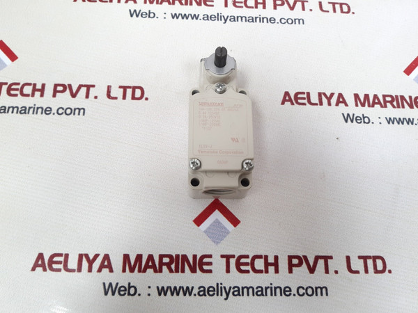 Yamatake 1ls9-j micro switch 125-250vac