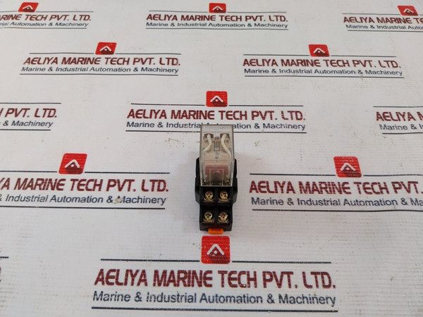 Soke/Omron Jqx-13F-ly2C Relay With Base 10A 250Vac 30Vdc