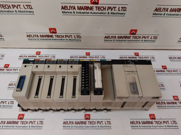 Omron Ad002/Id216/Od218/Od212/Sp001/Cs1G-cpu42H/Pd024 Programmable Controller Used