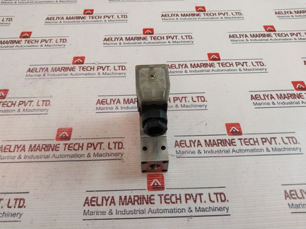 Danfoss Mbs 5150 Pressure Transmitter 060N1125 10-32Vdc Used