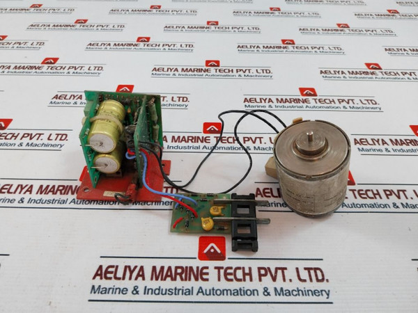 Merlin Gerin Mnr-uv 685 692 Time Delayed Undervoltage Release 220/250V Used