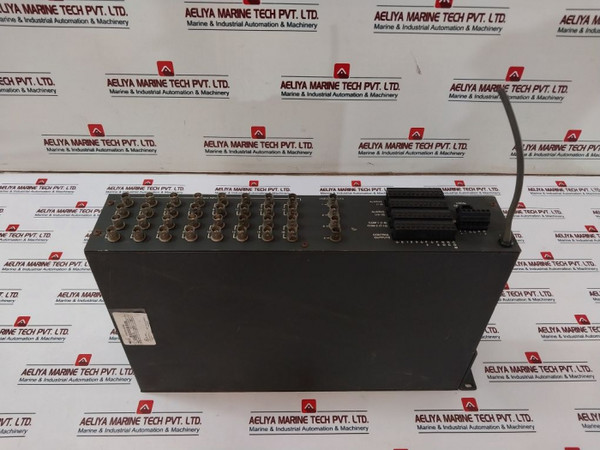 Pelco Cm6700-mxb2 Matrix Switcher/Controller 120V 10W 50/60Hz Used