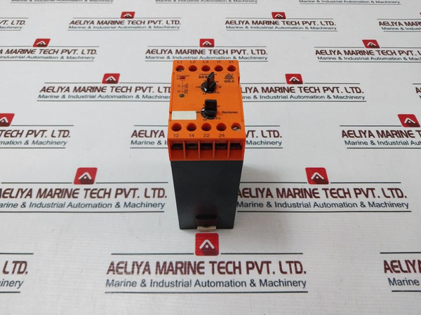 E.Dold & SӧHne Ba 9043/001 Varimeter Under Voltage Relay 3A/250V 50/60Hz