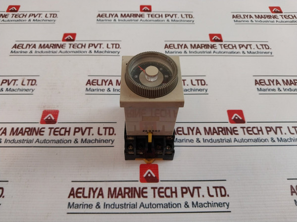 Omron H3Cr-a Timer Relay With Base 5A