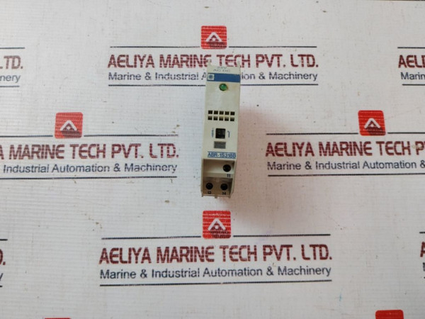 Telemecanique Abr-1S318B Relay 24V Ac Dc Used