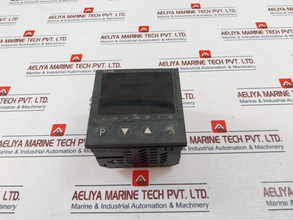 Jumo 702074/8-1134-23-00 Programmable Temperature Controller 230Vac 3A