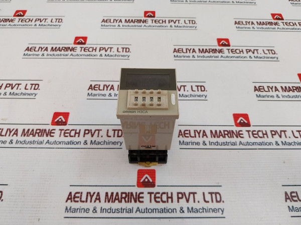 Omron H3Ca-8 Solid State Timer With Pf085A Base 50/60Hz