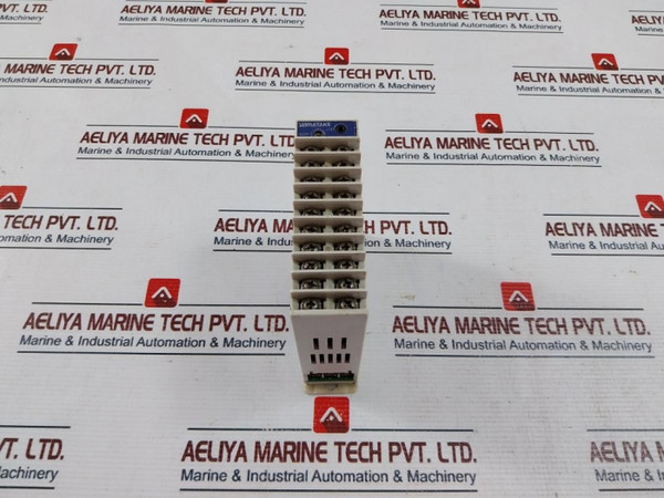 Yamatake Dmc10 Temperature Controller Dmc10S4Tv0000, 24Vdc Used